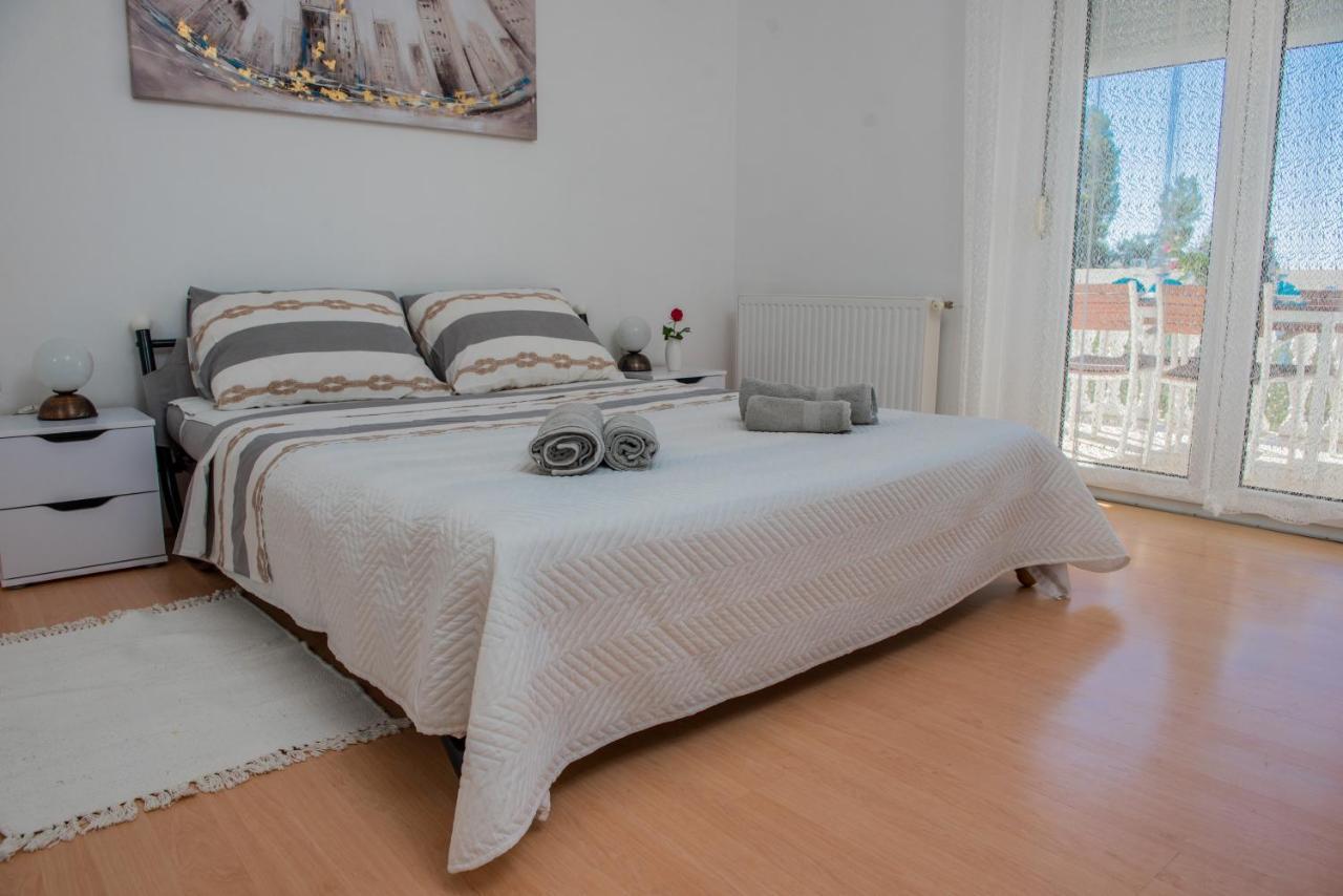 Apartmani Fila Врси Экстерьер фото