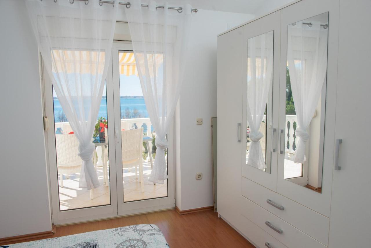 Apartmani Fila Врси Экстерьер фото